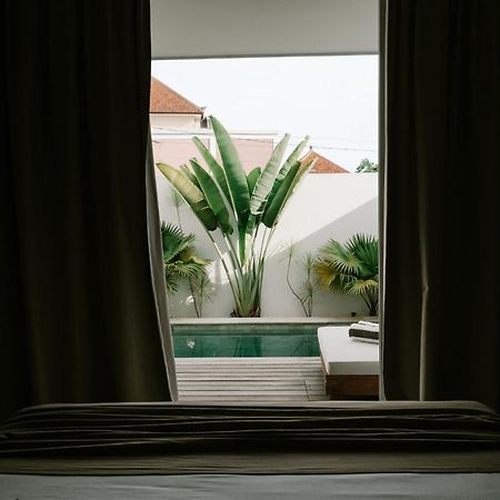Neptune Studios Adults Only Gym And Recovery Access Kuta  Exteriér fotografie