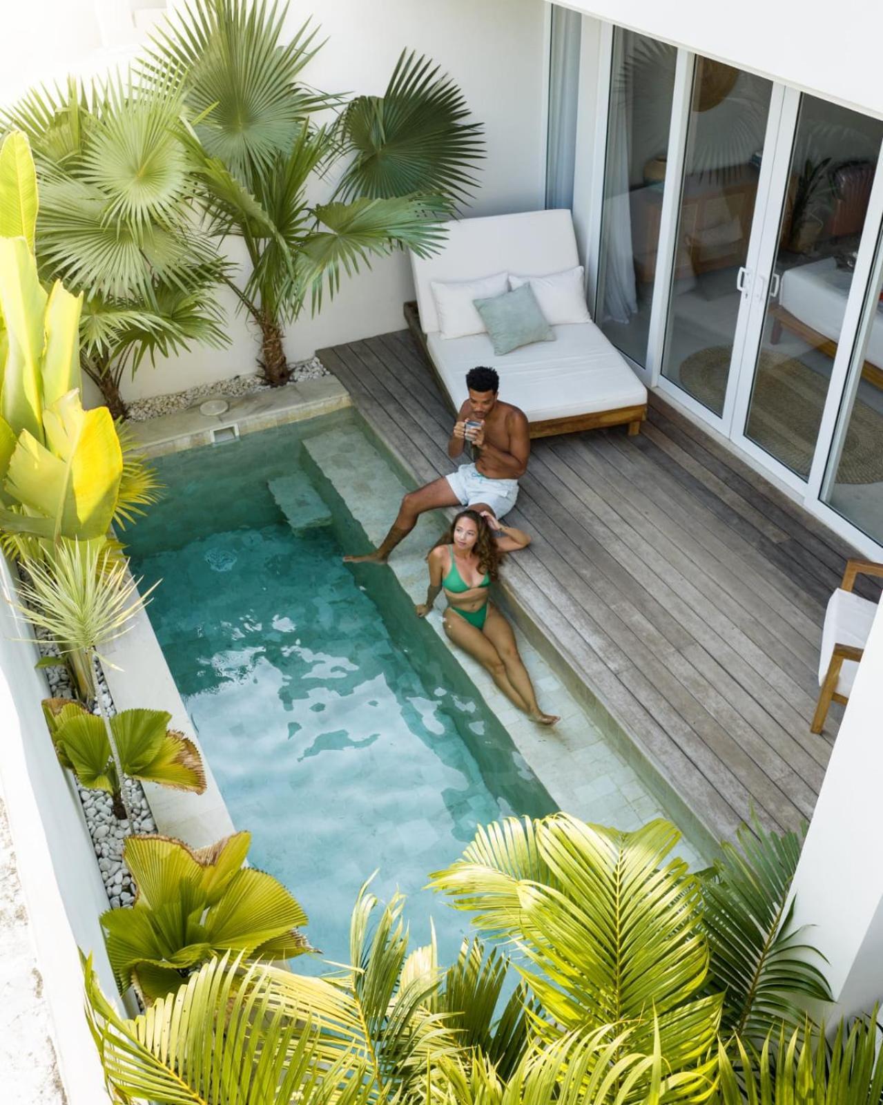 Neptune Studios Adults Only Gym And Recovery Access Kuta  Exteriér fotografie